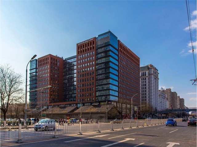 上海城市的绿墙景观